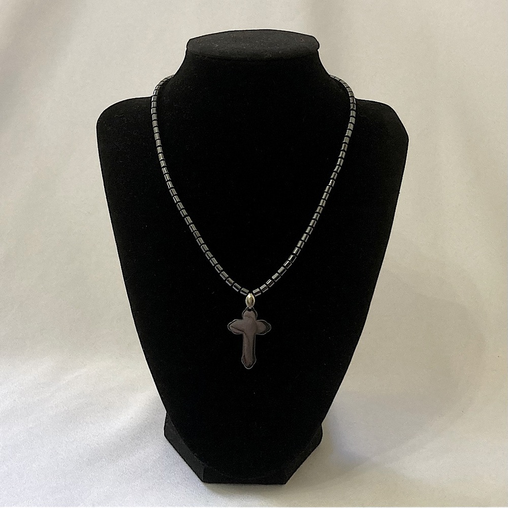 💫 Vintage Hematite Beaded Unisex Cross Necklace